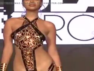 Hubo't hubad fashion palabas makita sa pamamagitan ng, Libre netflix websayt para sa pamamahagi ng mga bidyo pornograpya video | xhamster