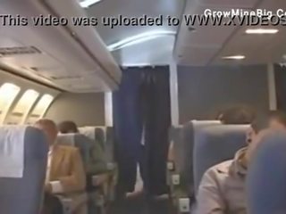 Stüardessa and ýapon fellows fuck on plane